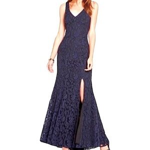 BCBGeneration Women’s Floral Lace Maxi Gown V-Neck Mermaid Slit Size 4 Navy Blue